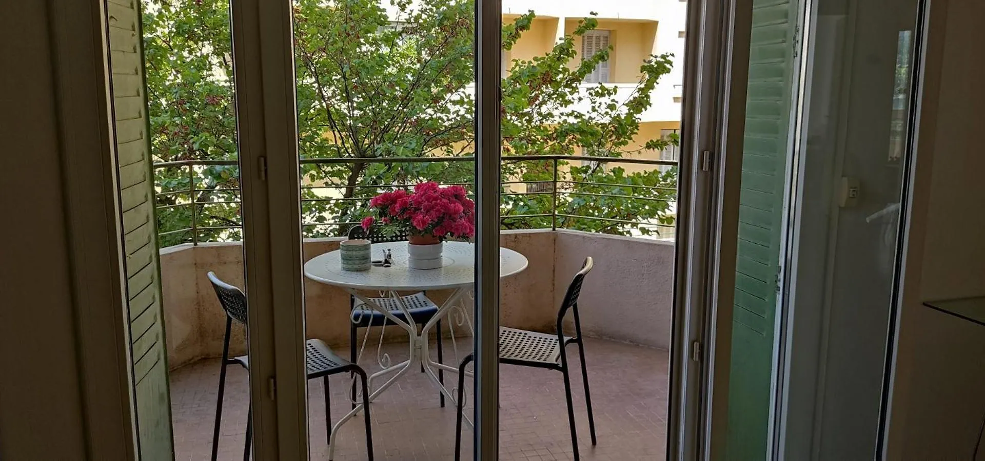 2 Bedroom Apartment In The City Center Aix-en-Provence